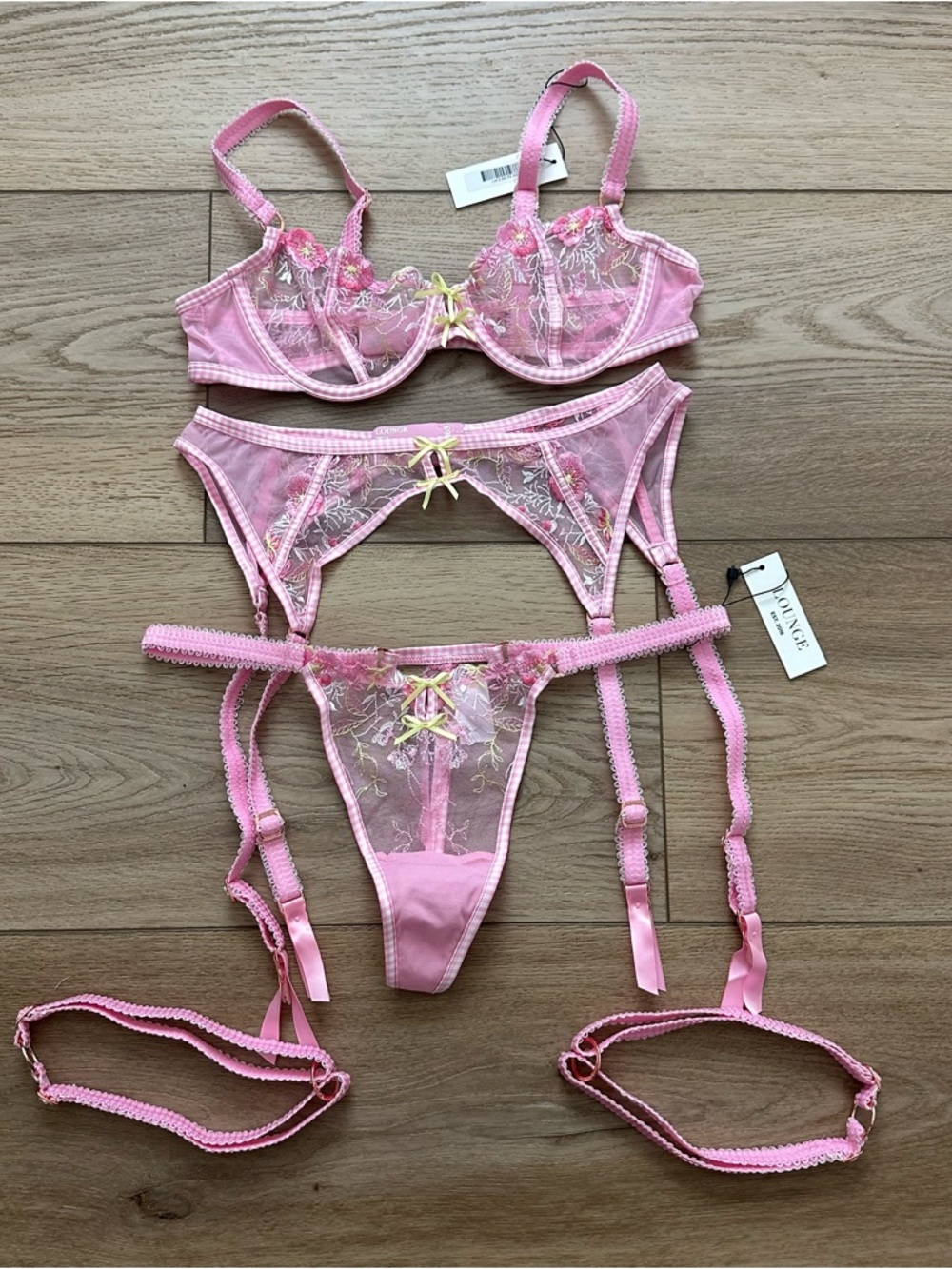 NWT Lounge Nelly Pink Floral Embroidered Lace Gingham Lingerie Set 32B/S